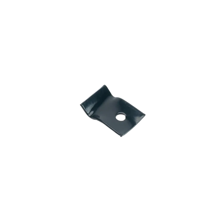 przelotka_metalowa_czarna_RAL9005.png
